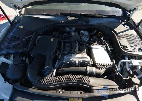 2016 Mercedes-Benz C 300 из США, поврежденный, VIN 55SWF4JB4GU102587